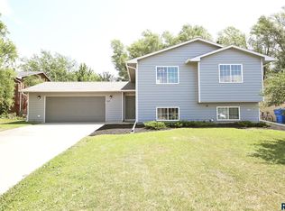 210 N Chris St, Worthing, SD 57077