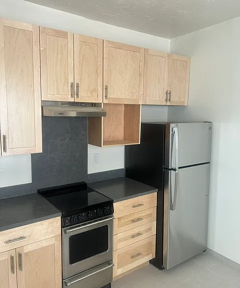 302B Carl St #302B — Photo 3