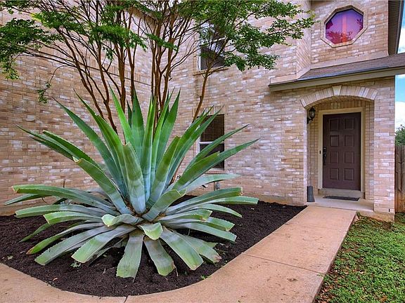 5th image of 608 Justeford Dr
