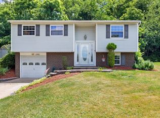 1881 Wallace Rd, South Park, PA 15129