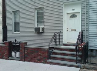 283 Onderdonk Ave, Flushing, NY 11385