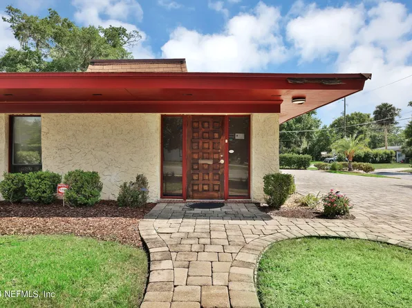 1904 UNIVERSITY Boulevard W, Jacksonville, FL 32217
