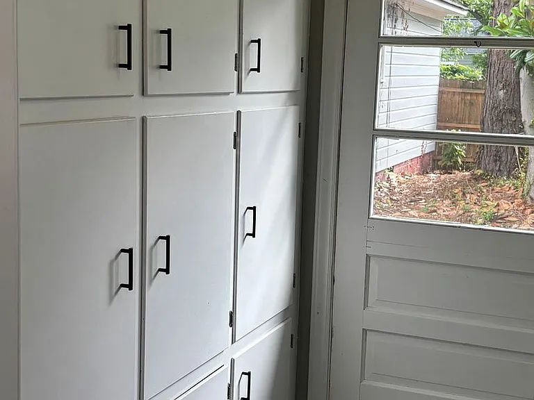 408 E 12th St — Photo 8