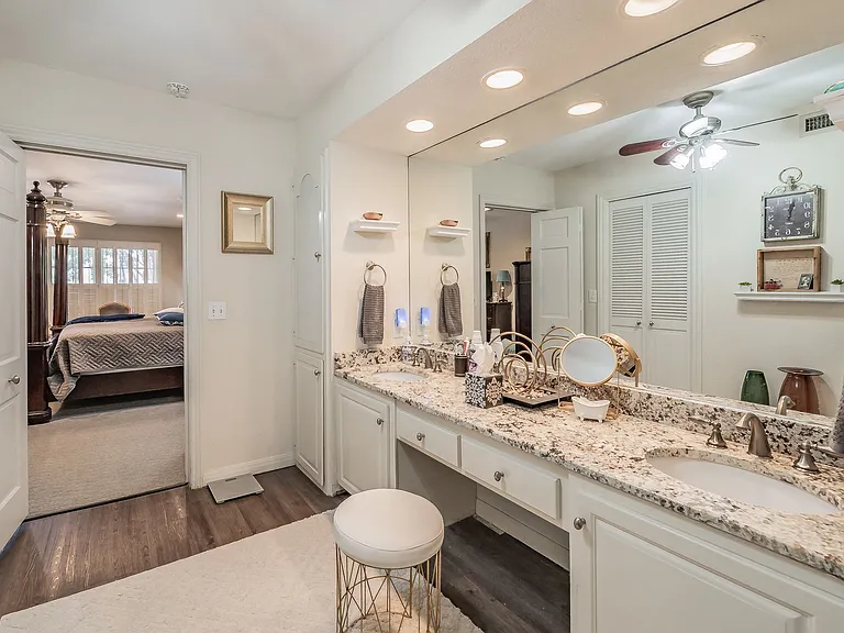 4601 Ranch View Rd — Photo 18