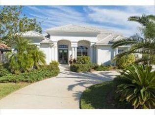 2040 Canterbury Dr, Indialantic, FL 32903