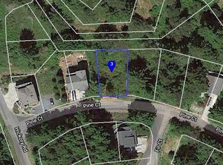 25 Pine Ct, Whitethorn, CA 95589