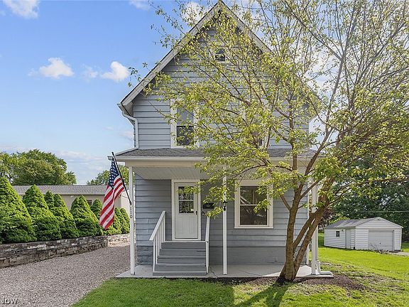 2nd image of 110 Bailey Ct