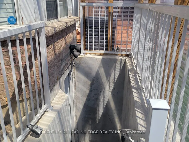 13 Quaintance Ave #2 — Photo 5