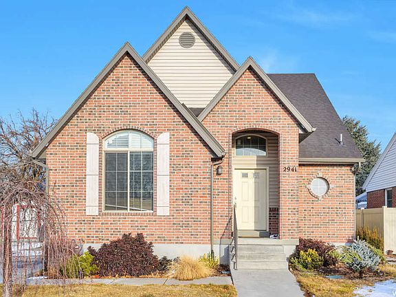 2nd image of 2941 S Hudson Cir