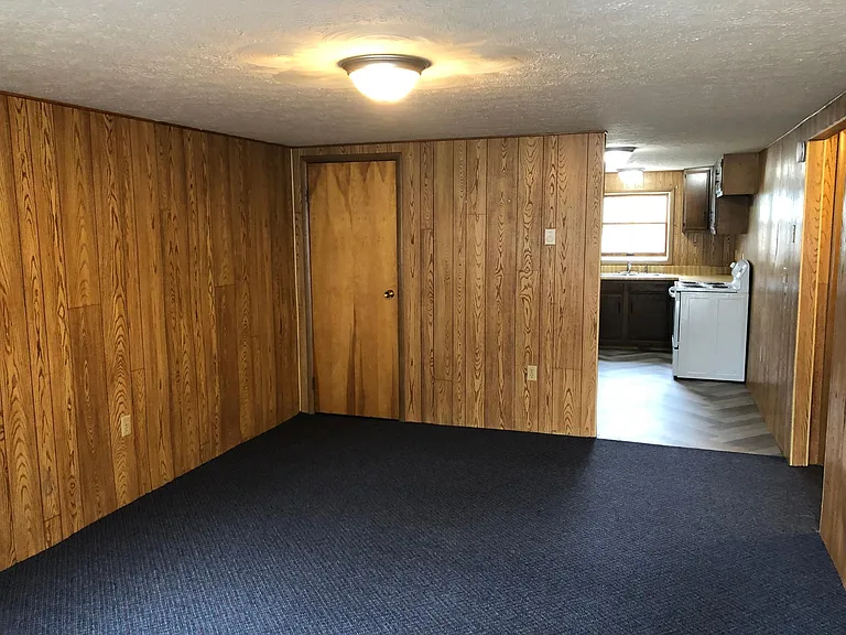 128 Paine St #1 — Photo 4