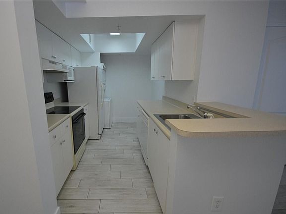 5th image of 5085 NW 7th St APT 506
