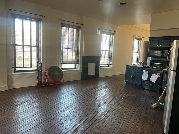 2nd image of 2873 Colerain Ave Floor 2