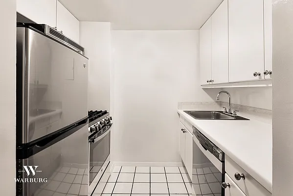 Rented by Warburg | media 3