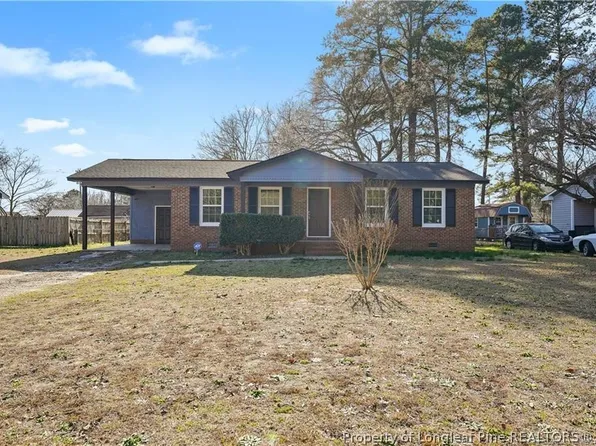 3230 Periwinkle Dr, Fayetteville, NC 28306
