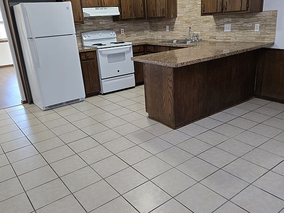 2nd image of 101 Hosanna Dr #101