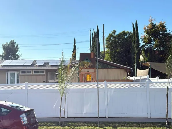 11035 Danube Ave, Granada Hills, CA 91344