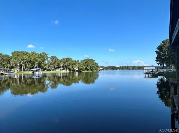 7686 S Crescent Loop, Floral City, FL 34436