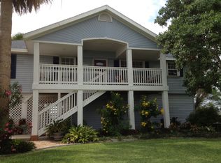 471 Copano Ridge Rd, Rockport, TX 78382