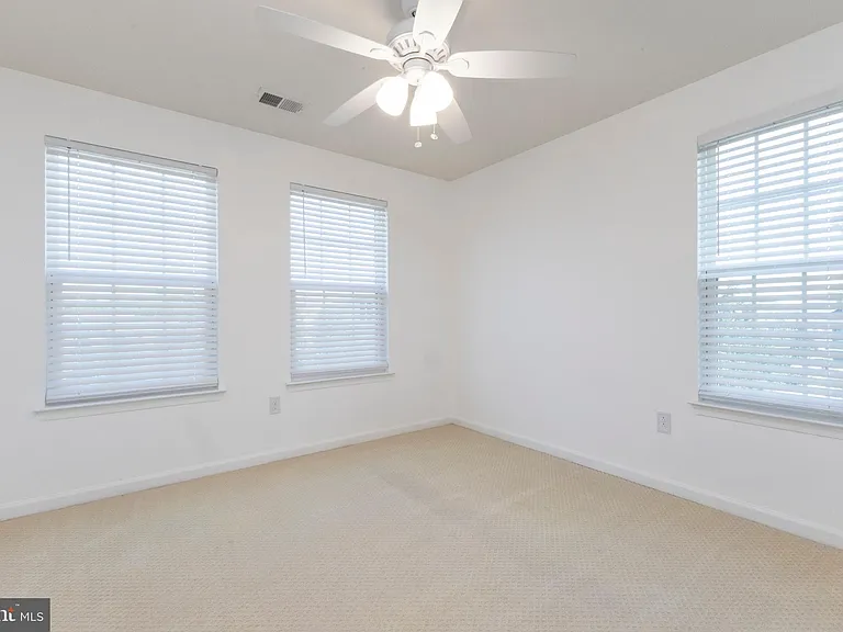 12220 Montreat Pl — Photo 16