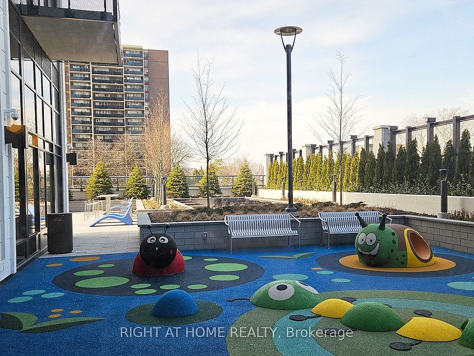 10 Eva Rd Etobicoke ON Zillow