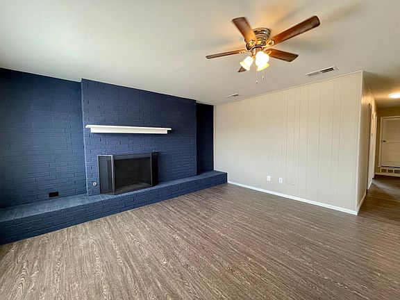 2nd image of 604 N Elkhart Ave APT A