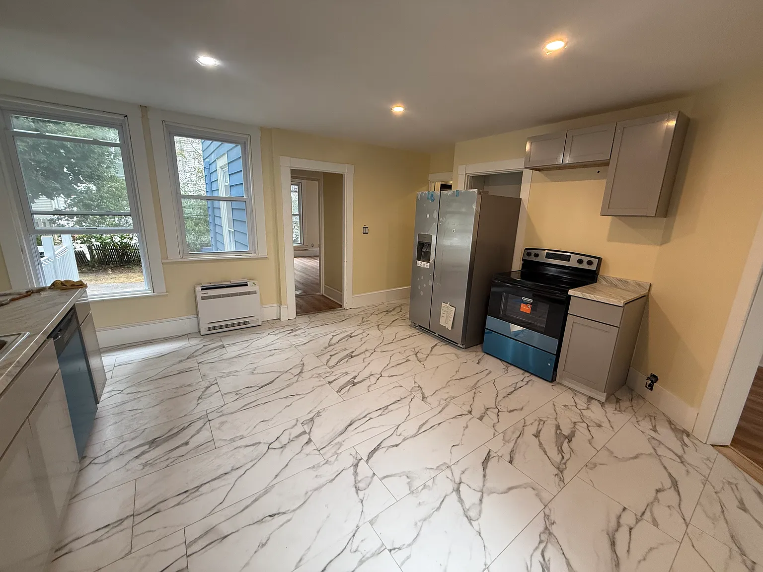 25 Pleasant Ave — Photo 4