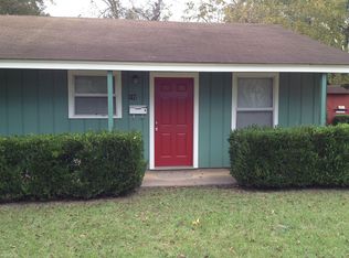 112 N Sanders St #A, Nacogdoches, TX 75964
