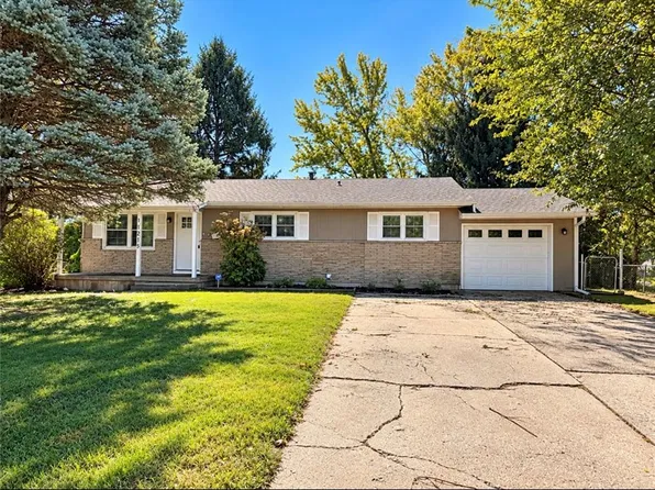 11215 E 51st St, Raytown, MO 64133