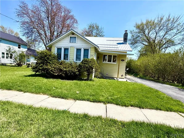 610 Cooper St, Watertown, NY 13601