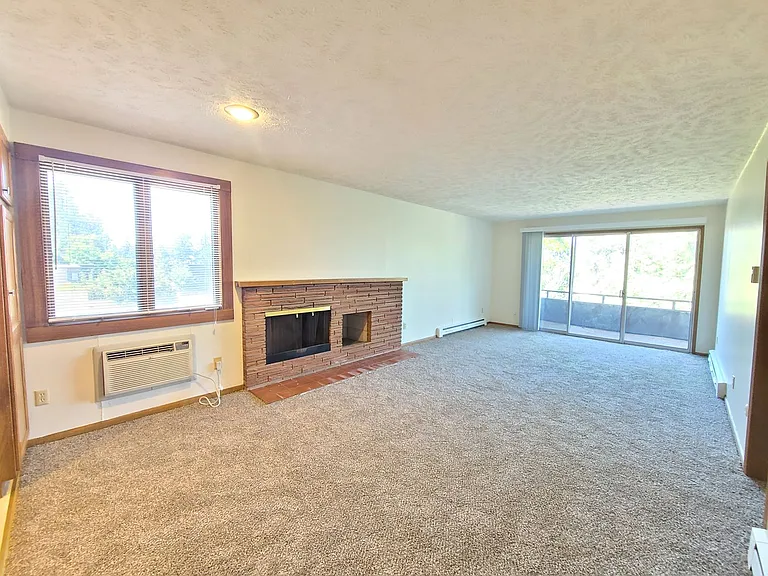 Lincoln Terrace — Photo 4