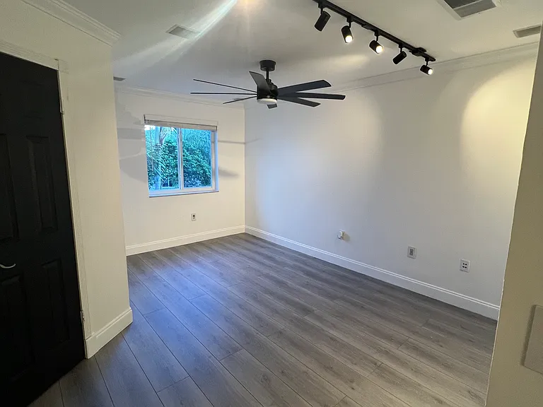 17335 NW 67th Pl #1 — Photo 9