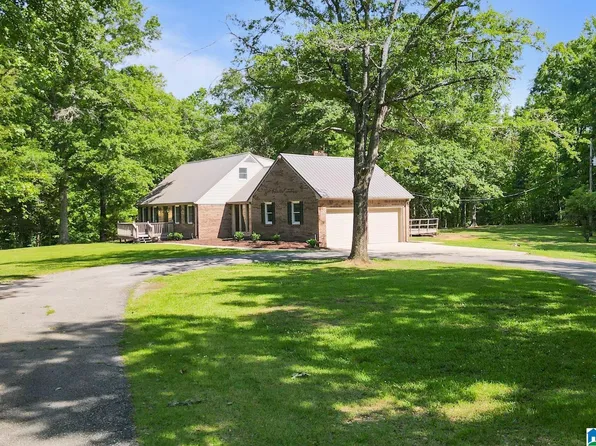 125 Ivy Way, Columbiana, AL 35051