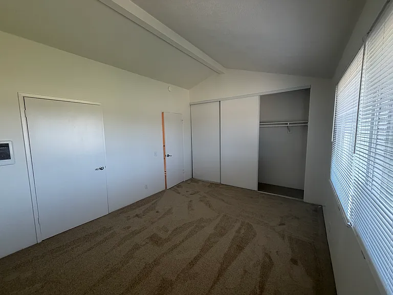 4624 W Point Loma Blvd #9 — Photo 30