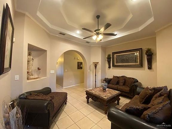 5th image of 2509 Salamanca St