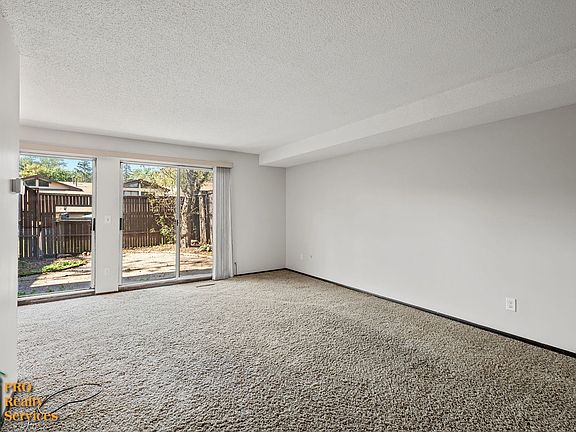 3rd image of 1690 McKnight Ln #40
