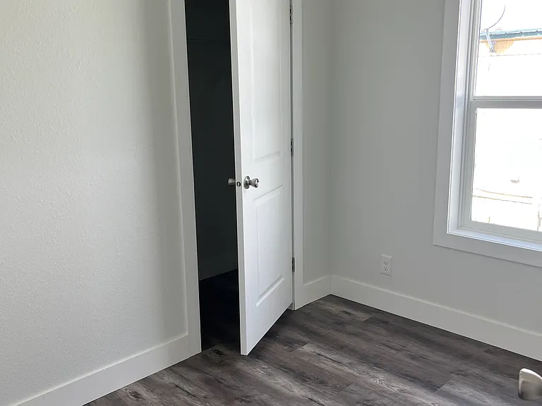1075 W Airbase Rd #30 — Photo 6