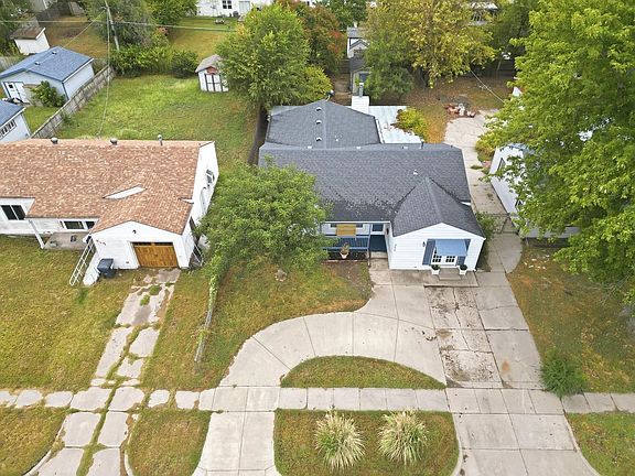 2nd image of 323 W 34th St S