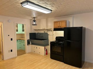 100 Strawberry Ave APT 10, Lewiston, ME 04240