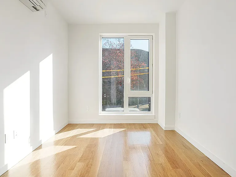 138-25 Barclay Ave #111 — Photo 26