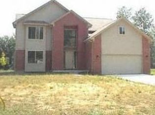 988 Michelson Rd, Rochester Hills, MI 48307