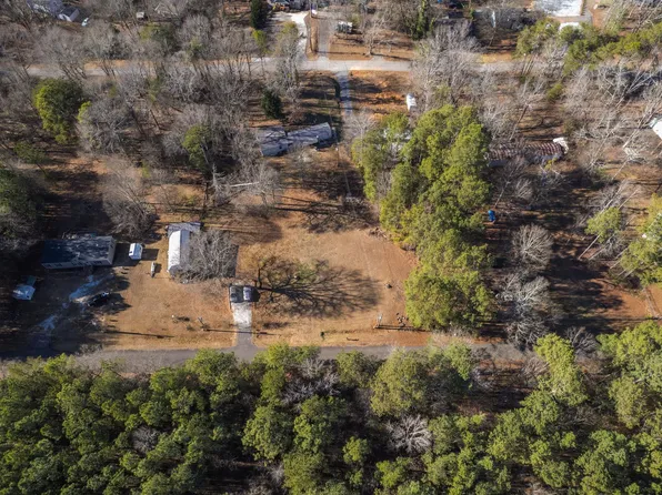 155 Sky Ln, Townville, SC 29689