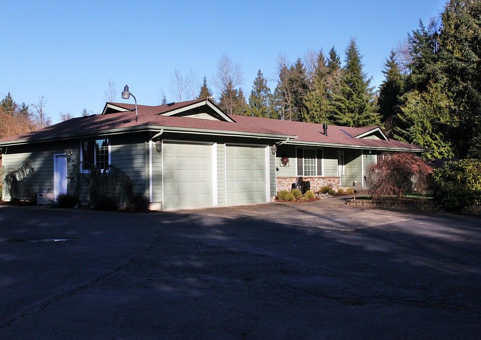 1st image of 16103 116th Ave E