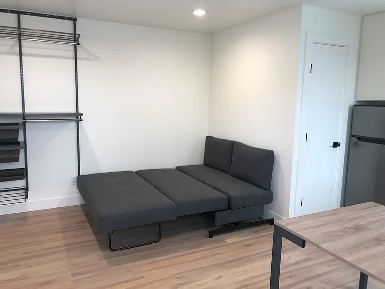 219 Rosemary Ln #B — Photo 12