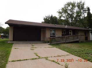 10550 Quinn St NW, Coon Rapids, MN 55433