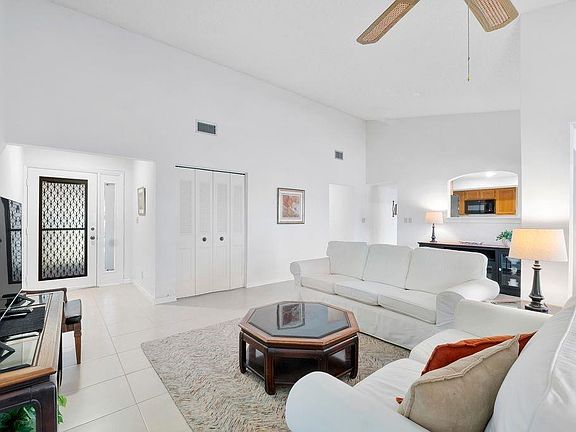 4th image of 620 Deer Creek Edgewater Drive #620