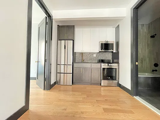 Rented by Reside New York | media 11