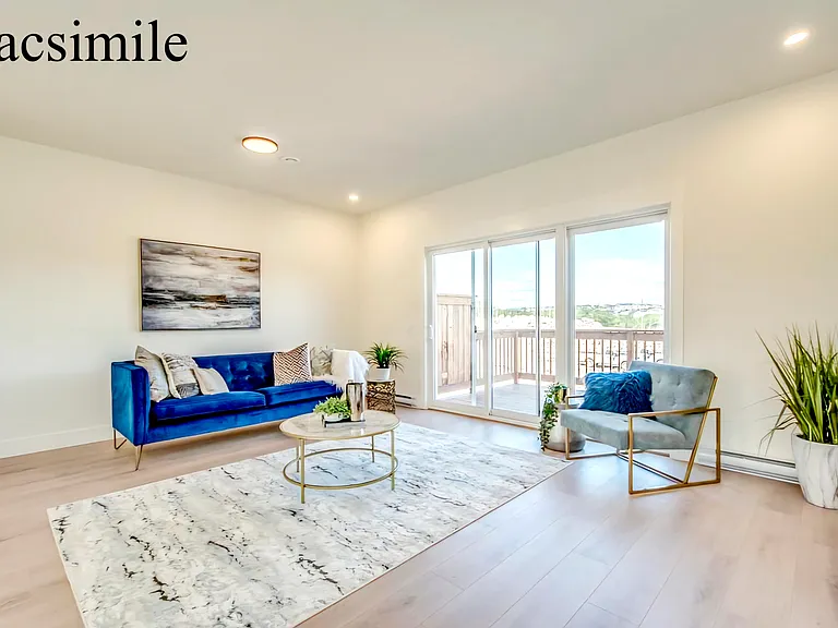 81 Honeygold Dr — Photo 18
