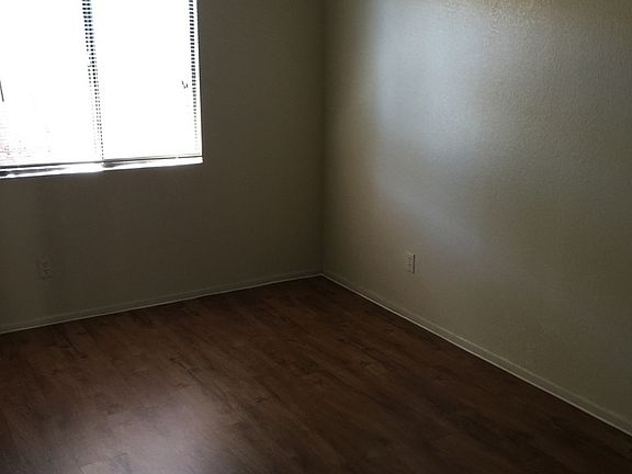 2nd image of 2559 N Tucson Blvd APT 2103
