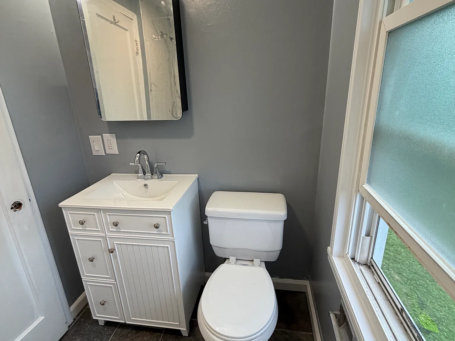 3 bed, 900 sqft, $1,550 — Photo 4