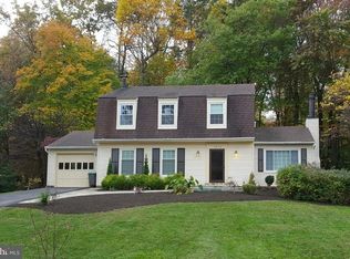 2328 Rosedown Dr, Reston, VA 20191